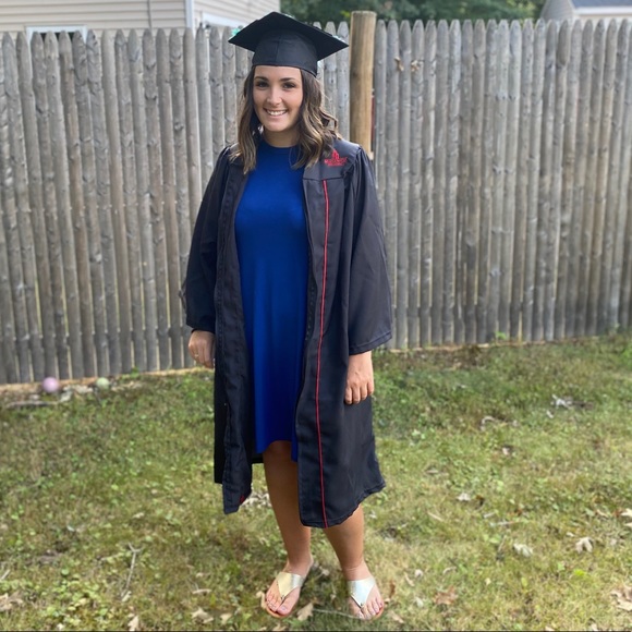 Meet your Posher, Shayna - Picture 4 of 5